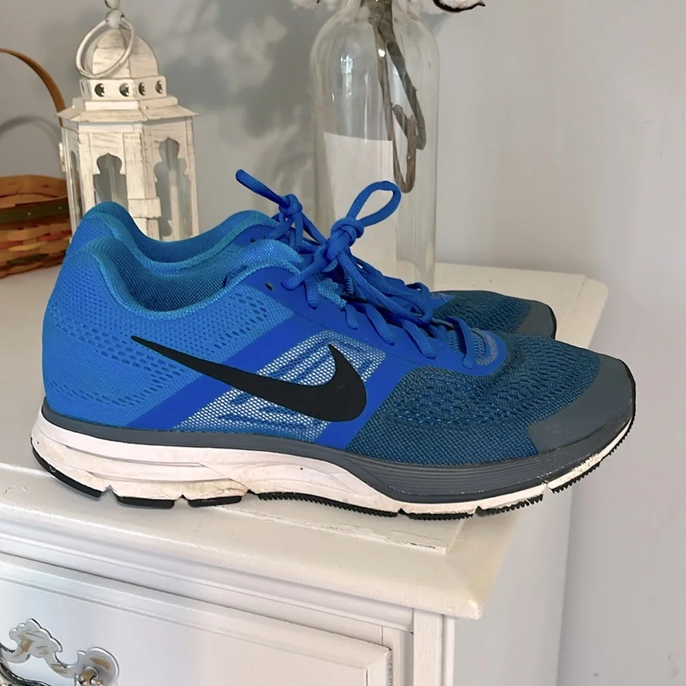Nike Pegasus 30 Zoom Mens 11 Athletic Running Shoes Blue